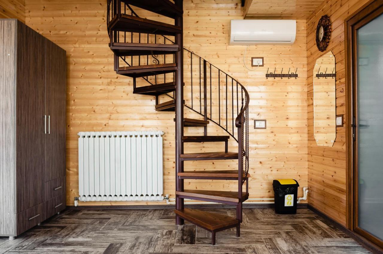 La Maria Si Ioana Appartement Curtea de Argeş Buitenkant foto