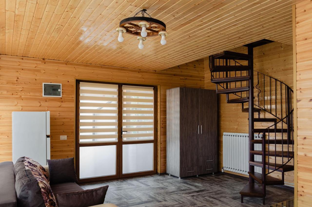 La Maria Si Ioana Appartement Curtea de Argeş Buitenkant foto
