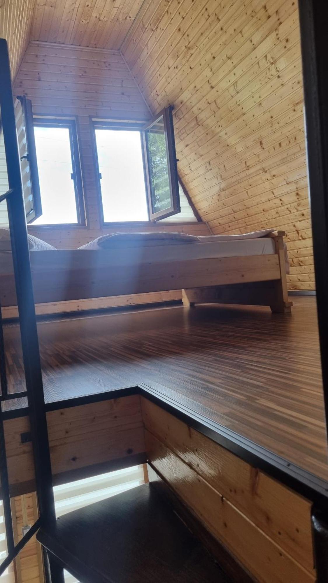 La Maria Si Ioana Appartement Curtea de Argeş Buitenkant foto